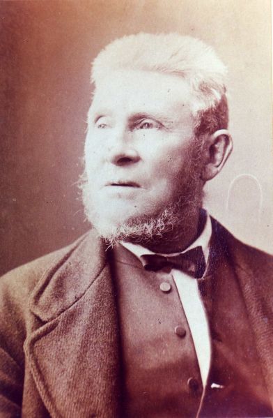 File:Neiles Boynton Billany.jpg